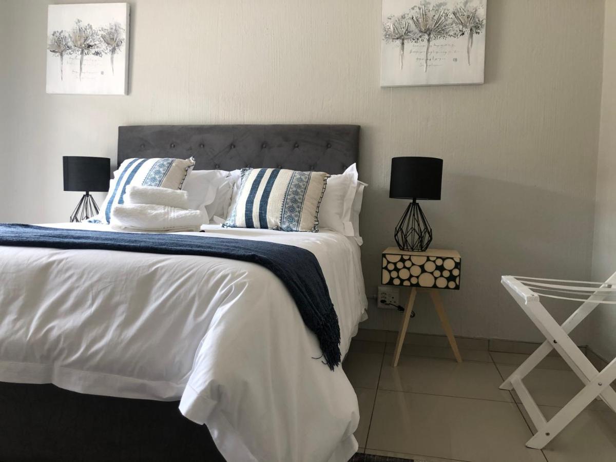 ניוקאסל The Outlook Guest House מראה חיצוני תמונה