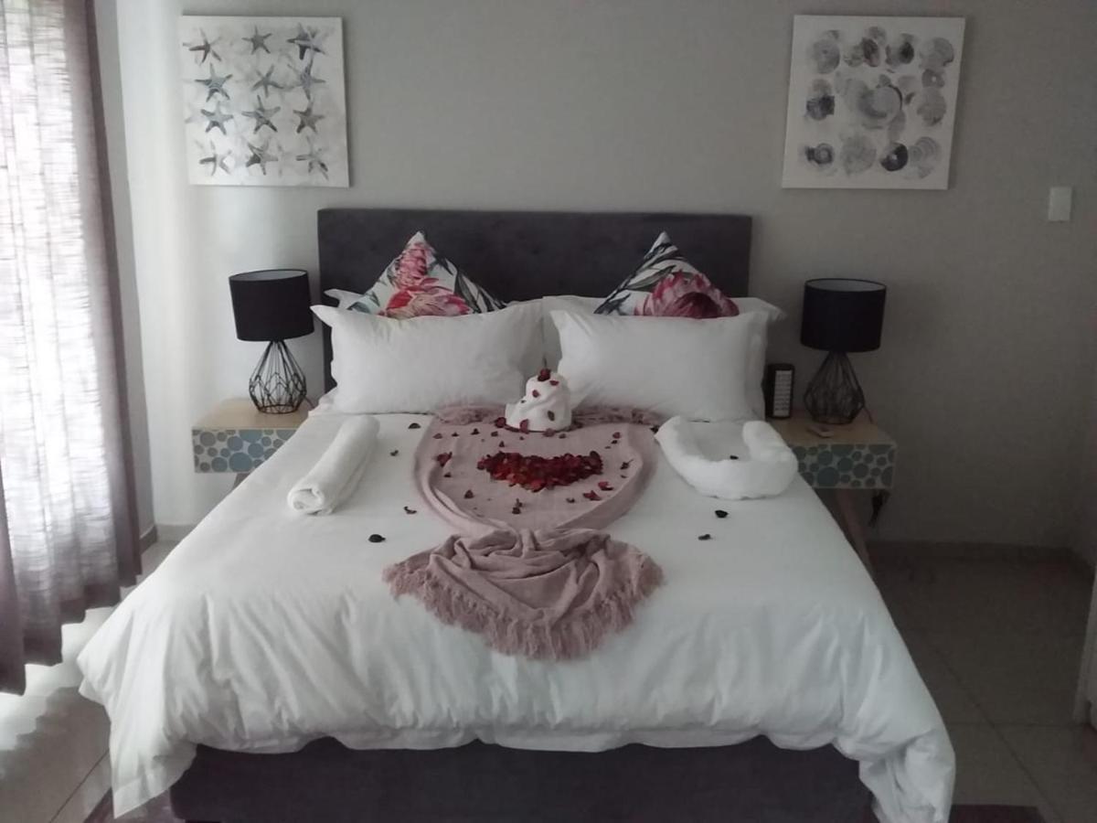 ניוקאסל The Outlook Guest House מראה חיצוני תמונה